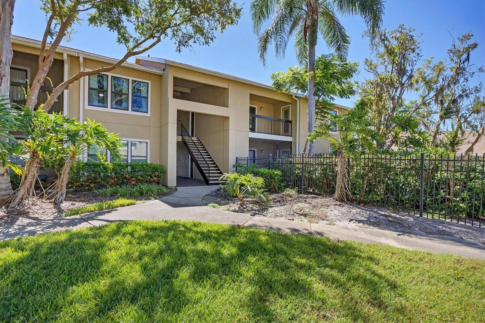 Image 2 of 50 For 4008 Crockers Lake Boulevard 11