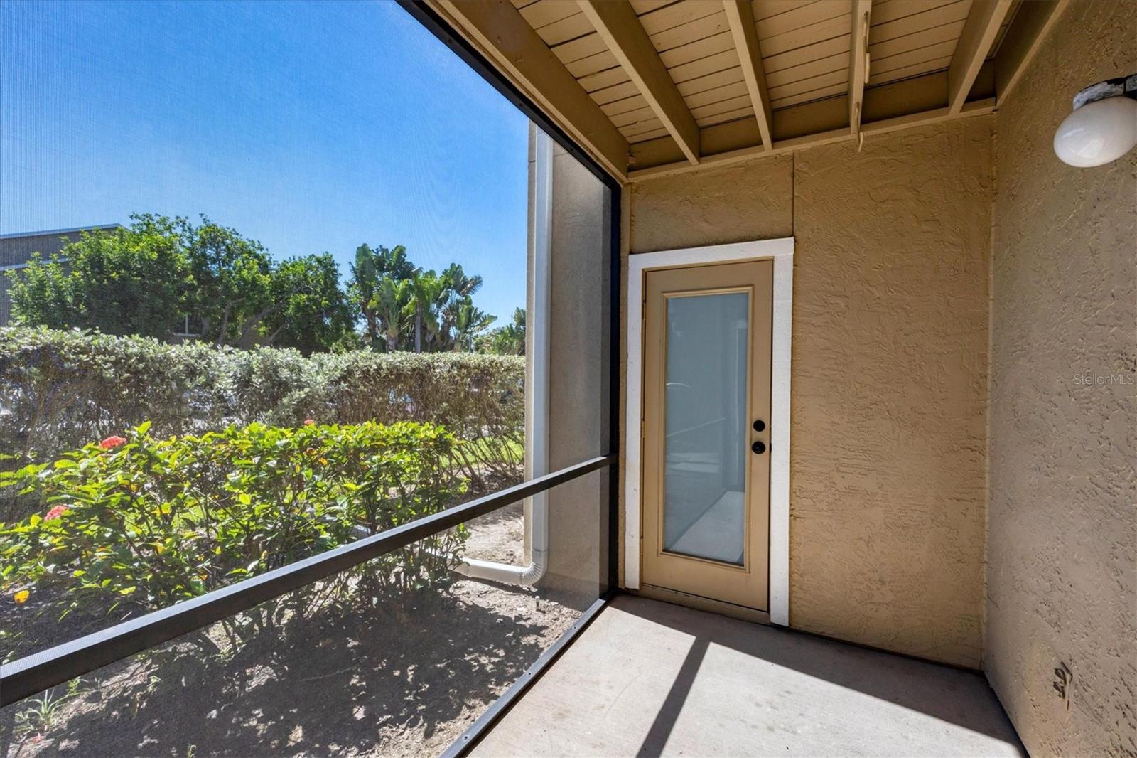 Image 32 of 50 For 4008 Crockers Lake Boulevard 11