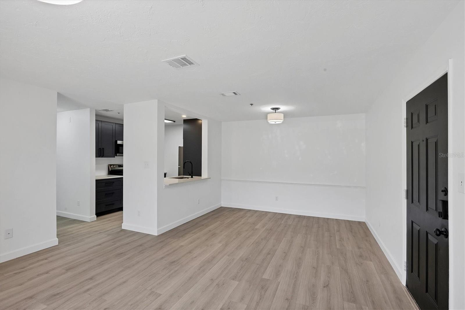 Image 8 of 50 For 4008 Crockers Lake Boulevard 11