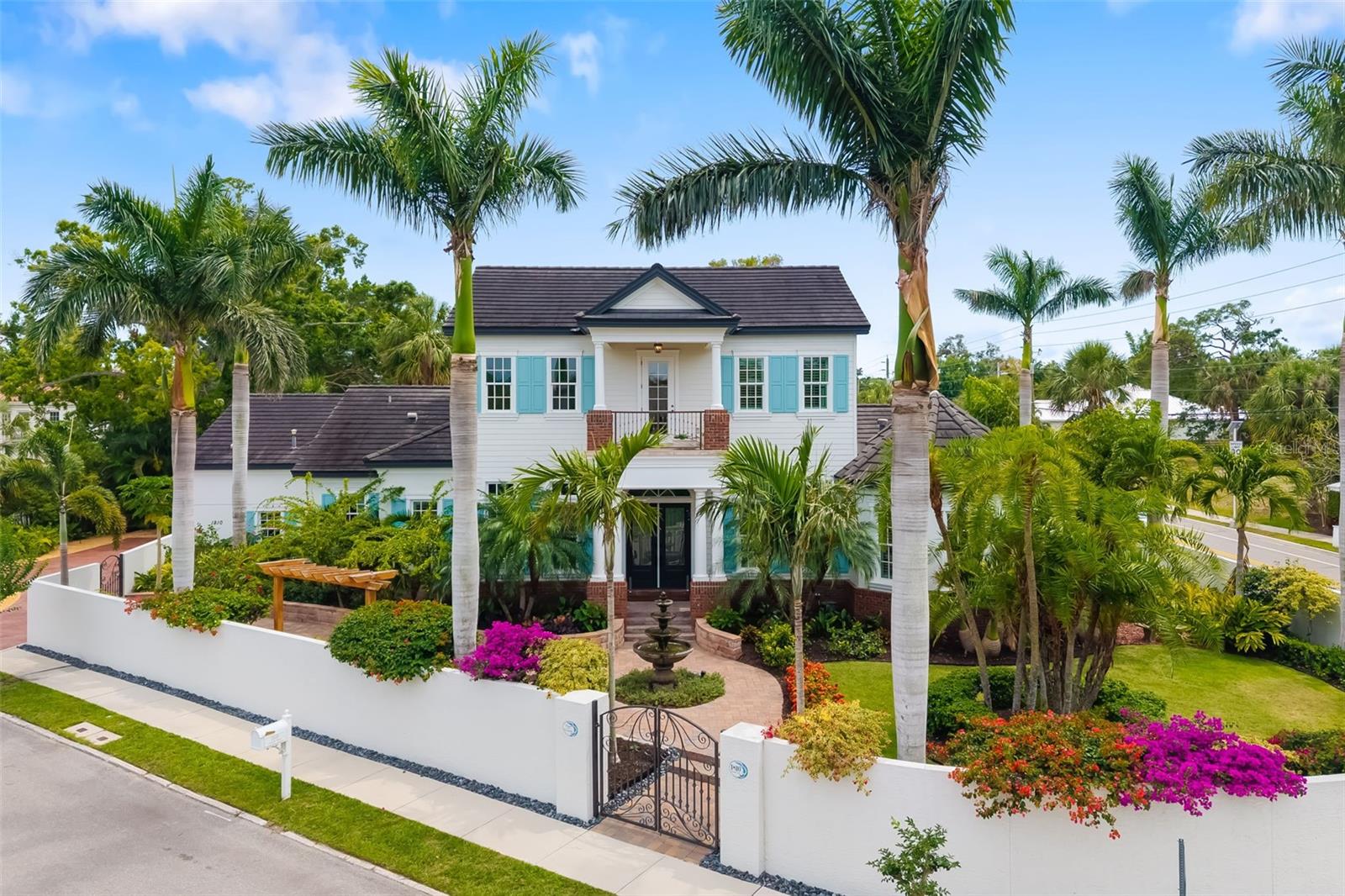 Details for 1810 Lincoln Drive, SARASOTA, FL 34236