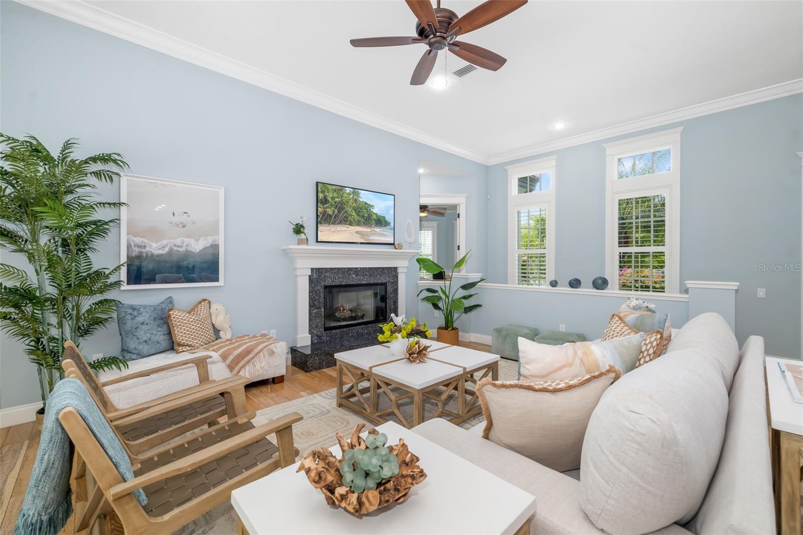 Image 11 of 80 For 1810 Lincoln Drive