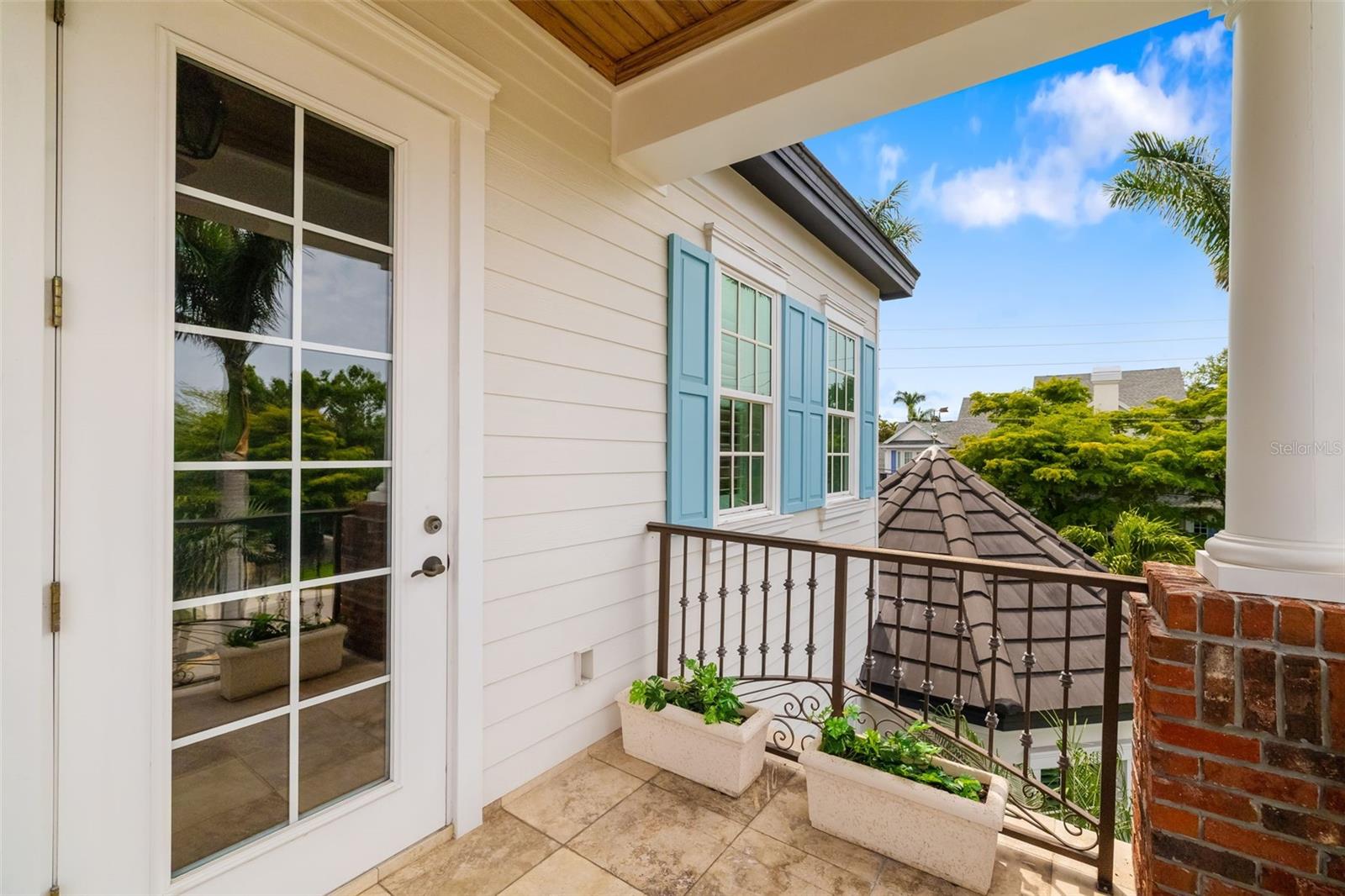 Image 49 of 80 For 1810 Lincoln Drive