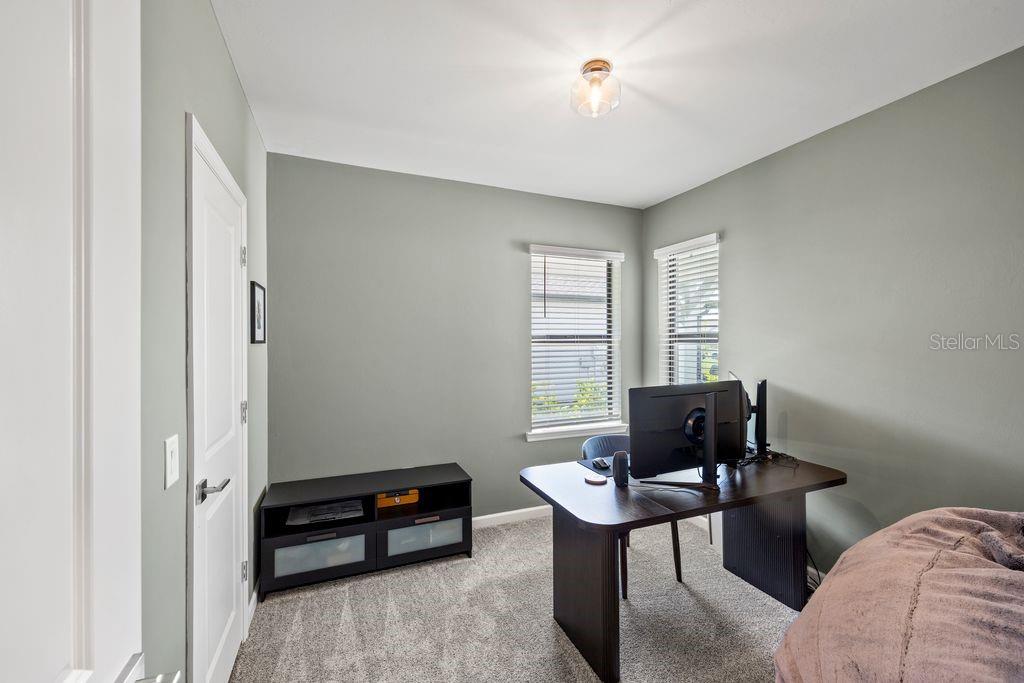 Image 19 of 25 For 6603 Silverstar Drive