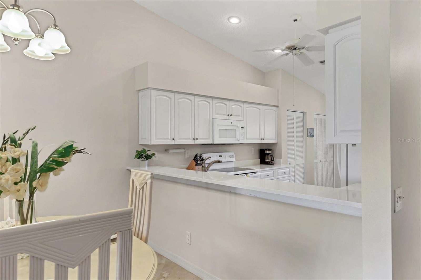 Image 15 of 66 For 8941 Veranda Way 523