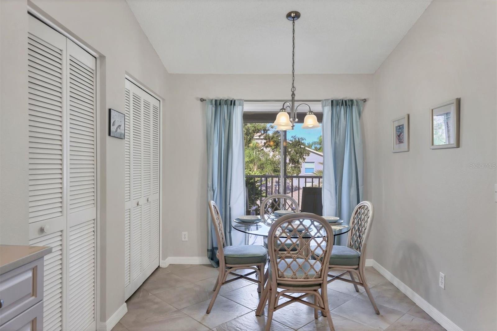 Image 19 of 66 For 8941 Veranda Way 523