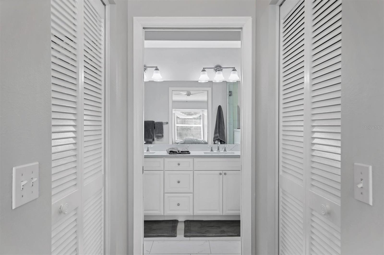 Image 24 of 66 For 8941 Veranda Way 523
