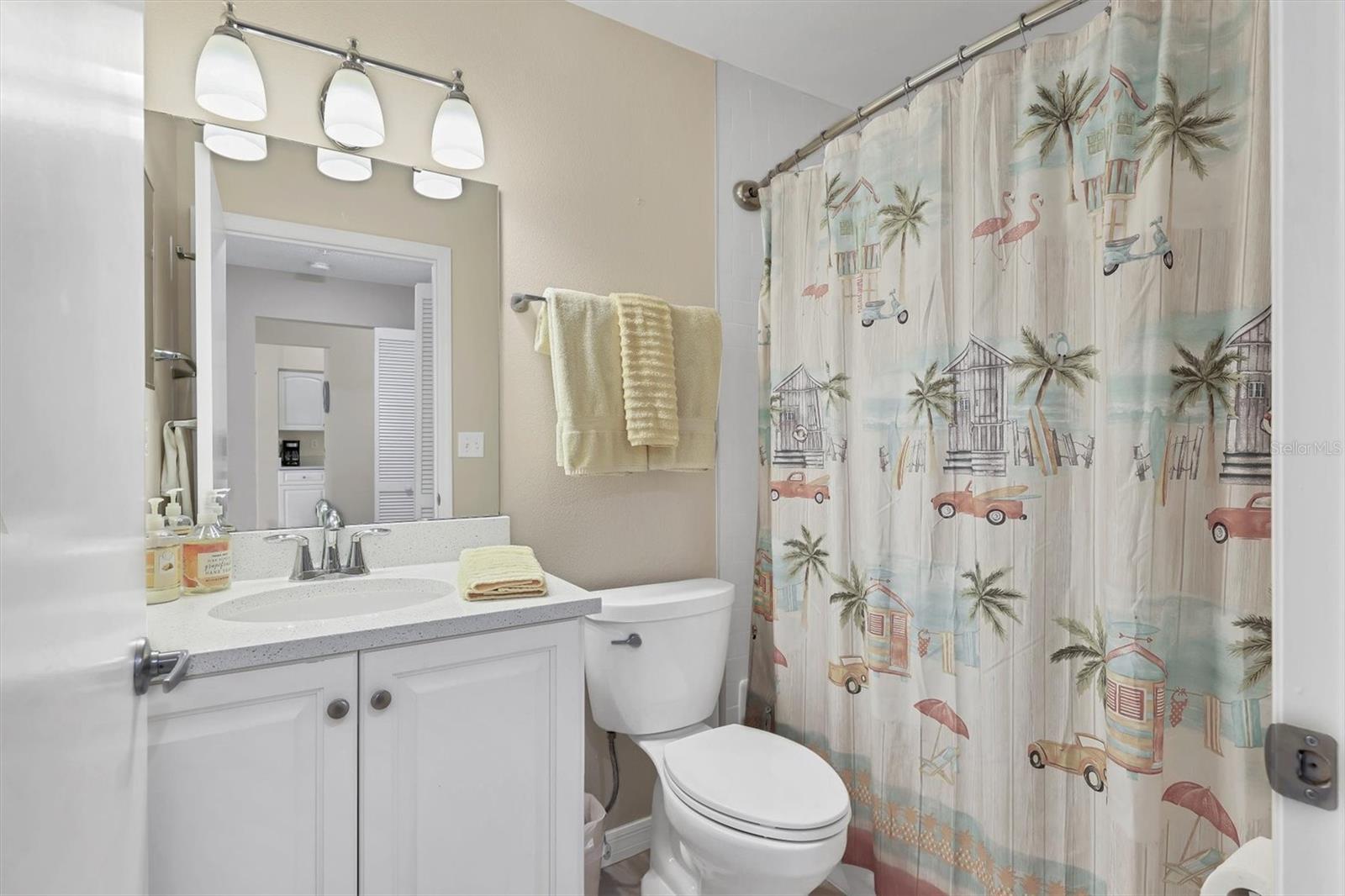 Image 29 of 66 For 8941 Veranda Way 523
