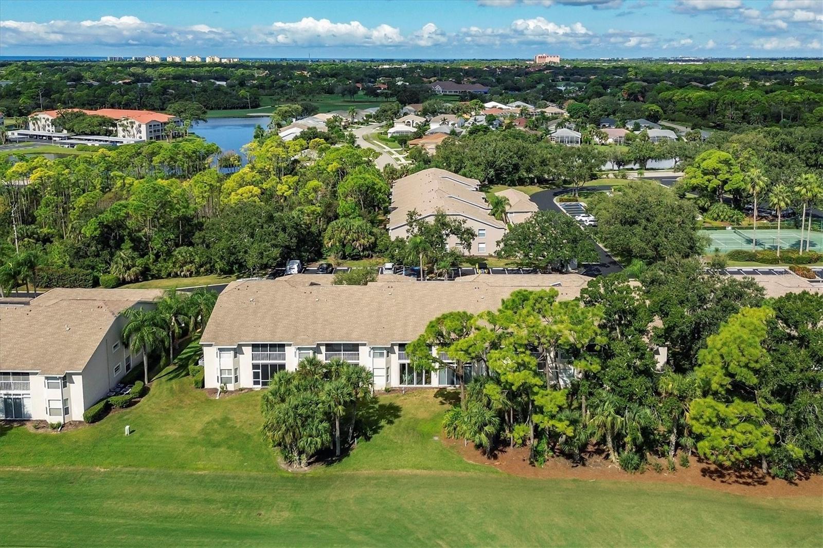 Image 36 of 66 For 8941 Veranda Way 523