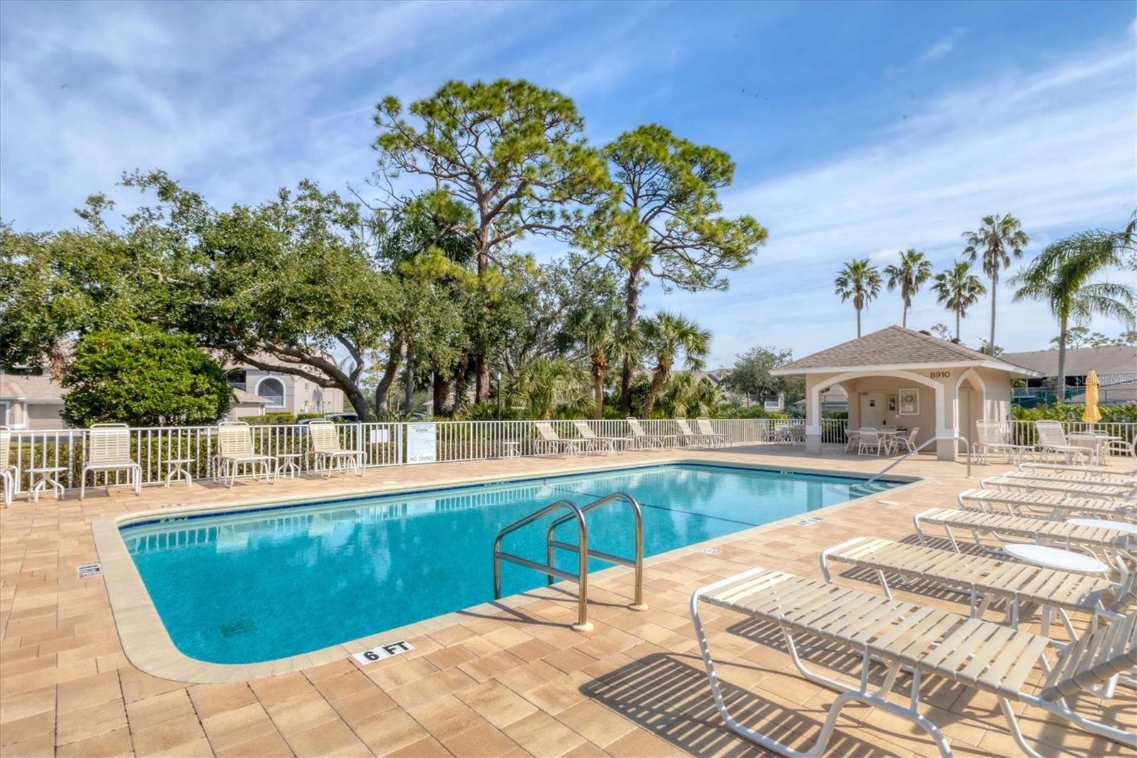 Image 42 of 66 For 8941 Veranda Way 523