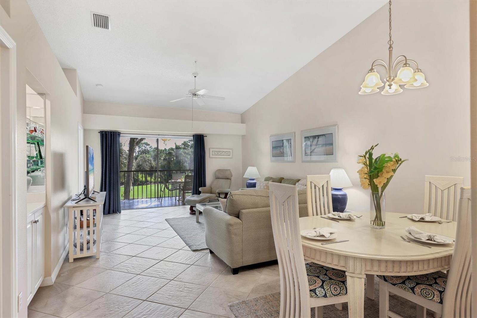 Image 7 of 66 For 8941 Veranda Way 523