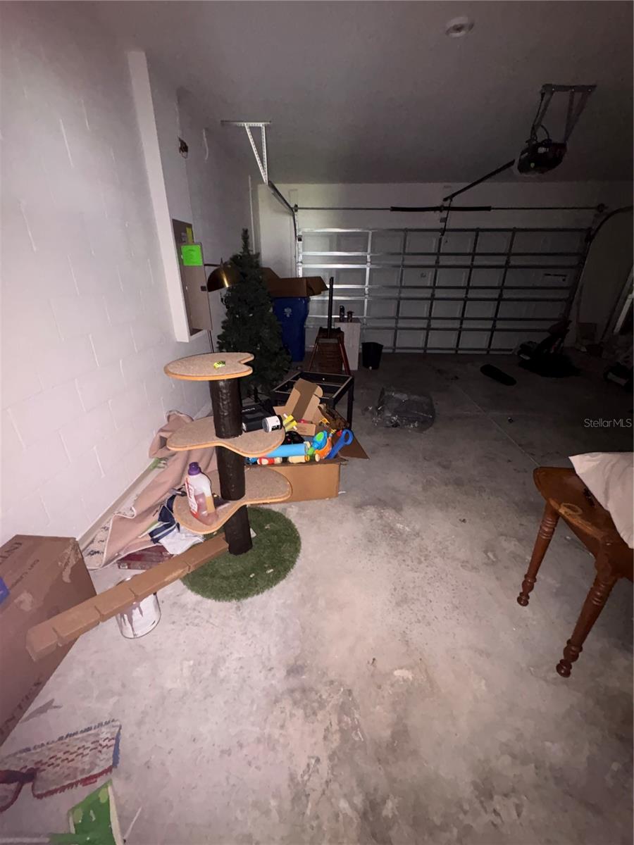 Image 11 of 25 For 11484 Brook Edge Avenue