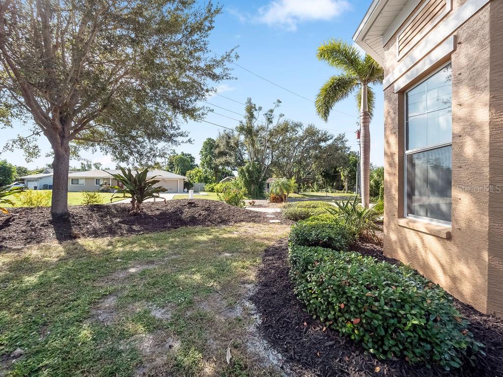 Image 65 of 100 For 2251 Constitution Boulevard