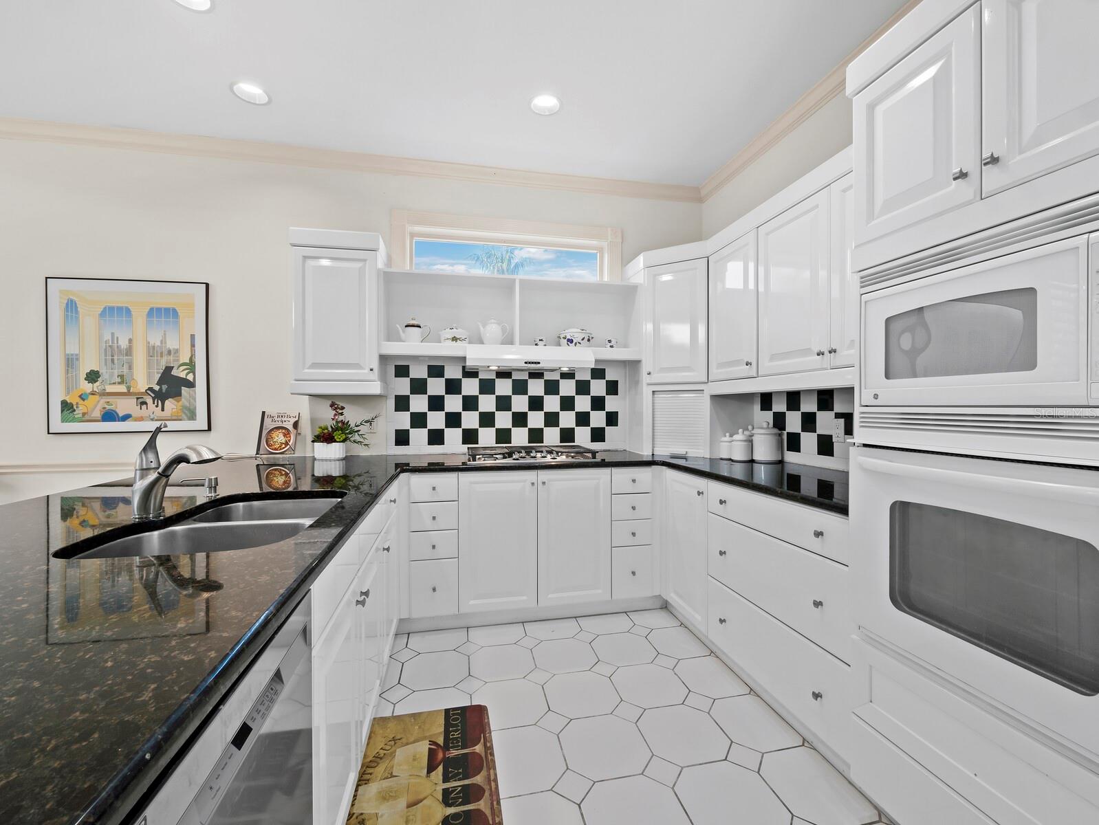 Image 14 of 55 For 3543 Mistletoe Lane