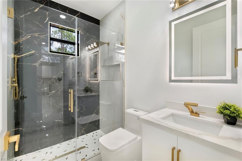 Image 13 of 23 For 1207 9th Street