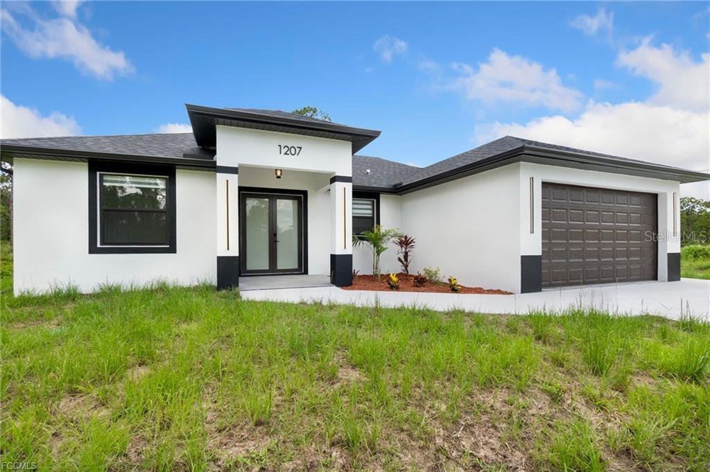 Image 2 of 23 For 1207 9th Street