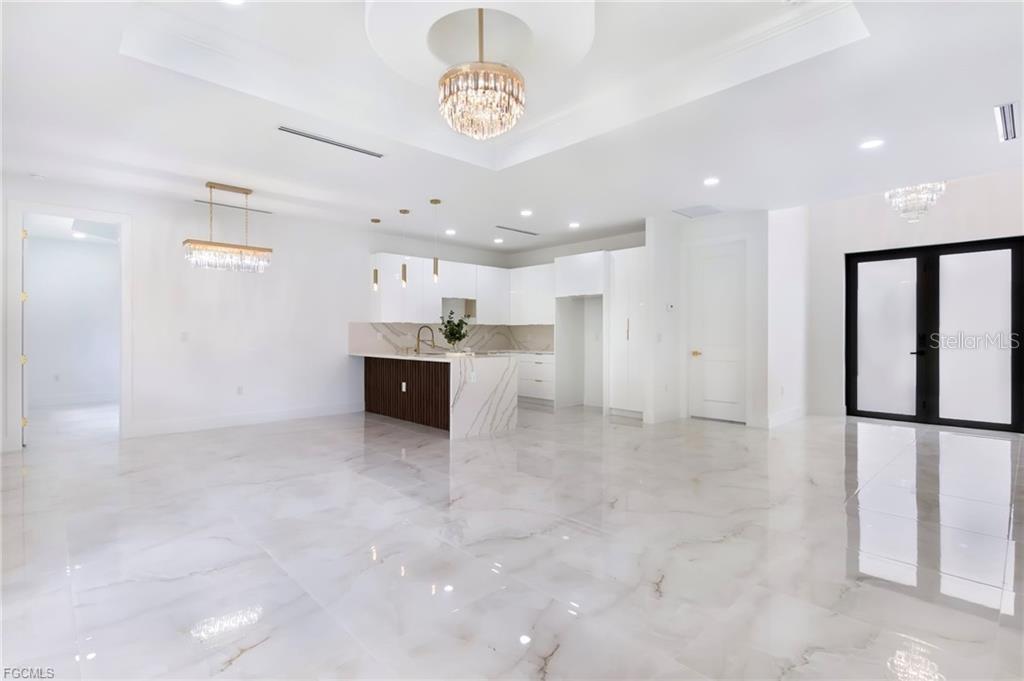 Image 5 of 23 For 1207 9th Street