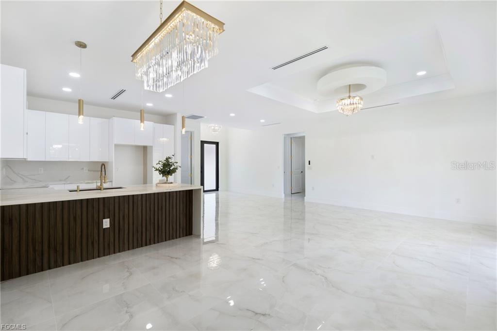 Image 8 of 23 For 1207 9th Street