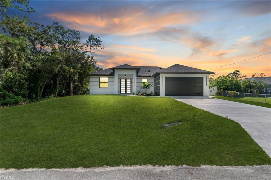 Image 2 of 42 For 2903 Beluga Street