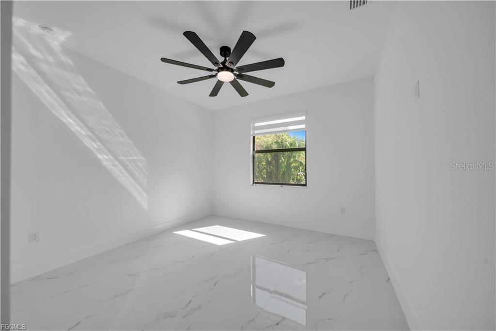 Image 22 of 42 For 2903 Beluga Street