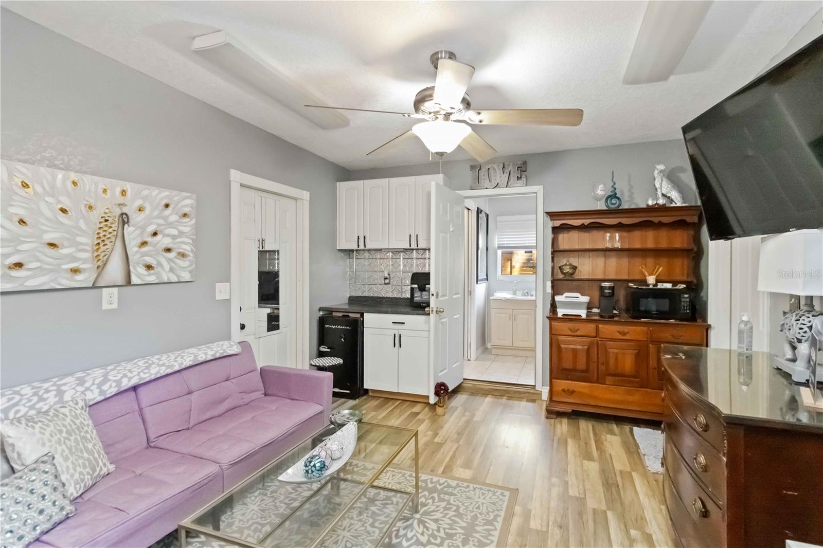 Image 20 of 70 For 4913 37th Street East