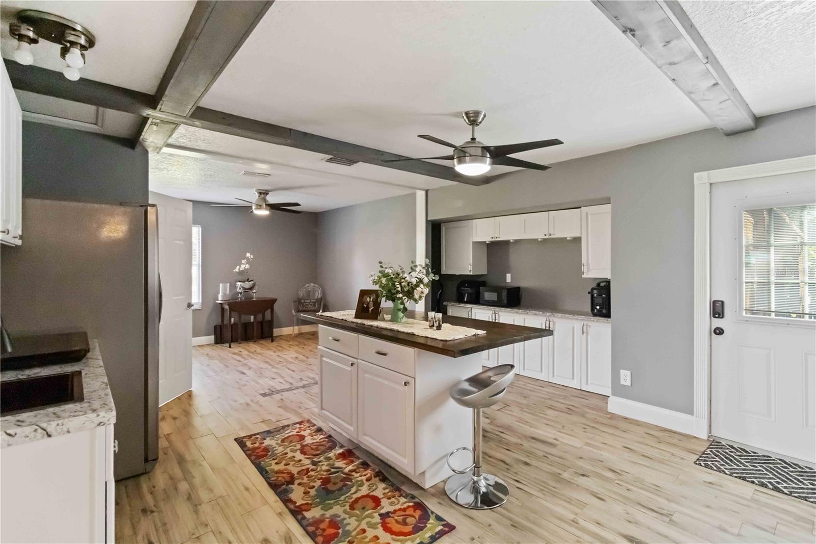 Image 21 of 70 For 4913 37th Street East