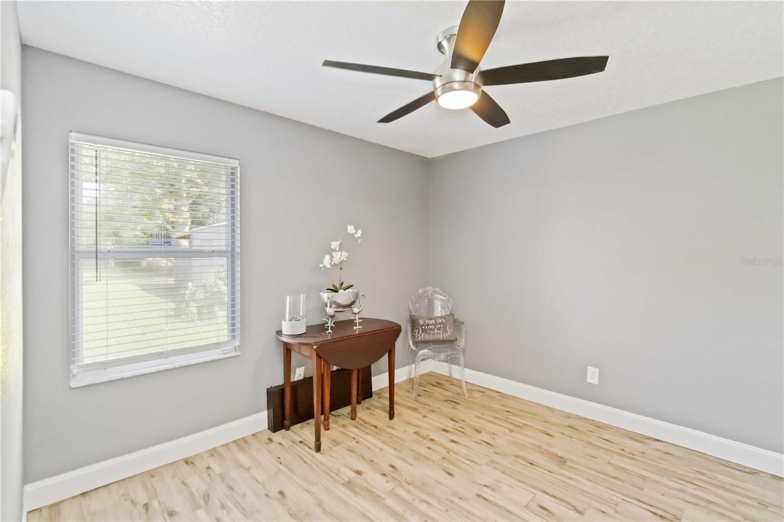 Image 26 of 70 For 4913 37th Street East