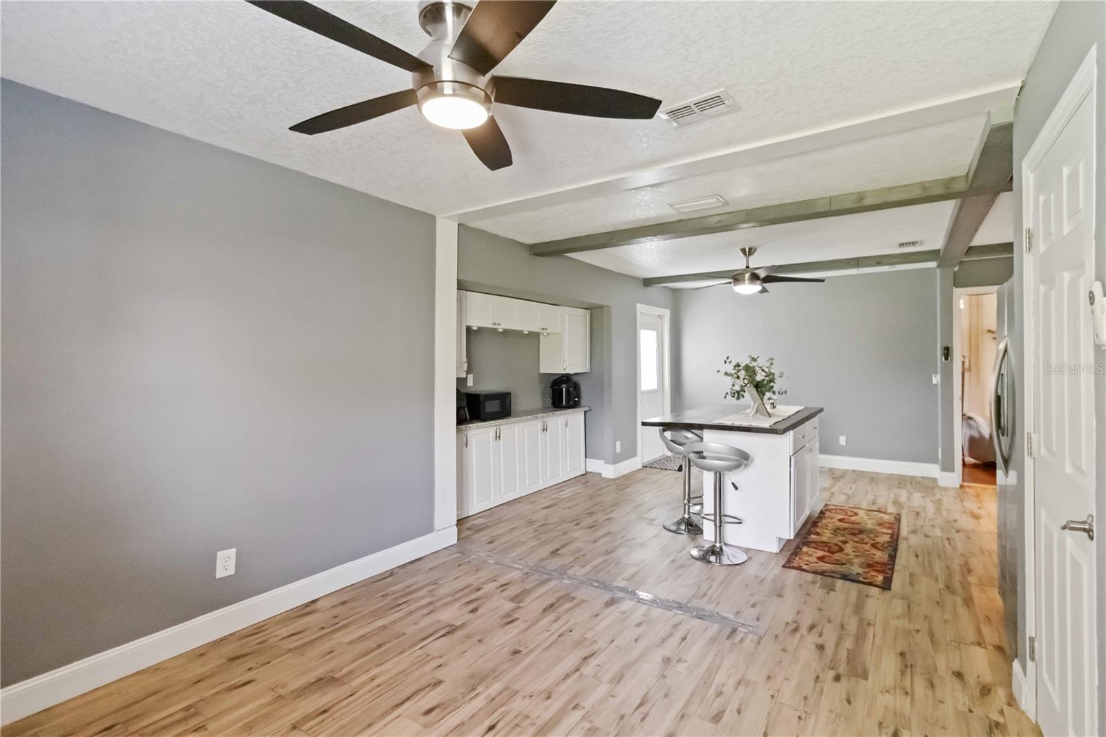 Image 27 of 70 For 4913 37th Street East