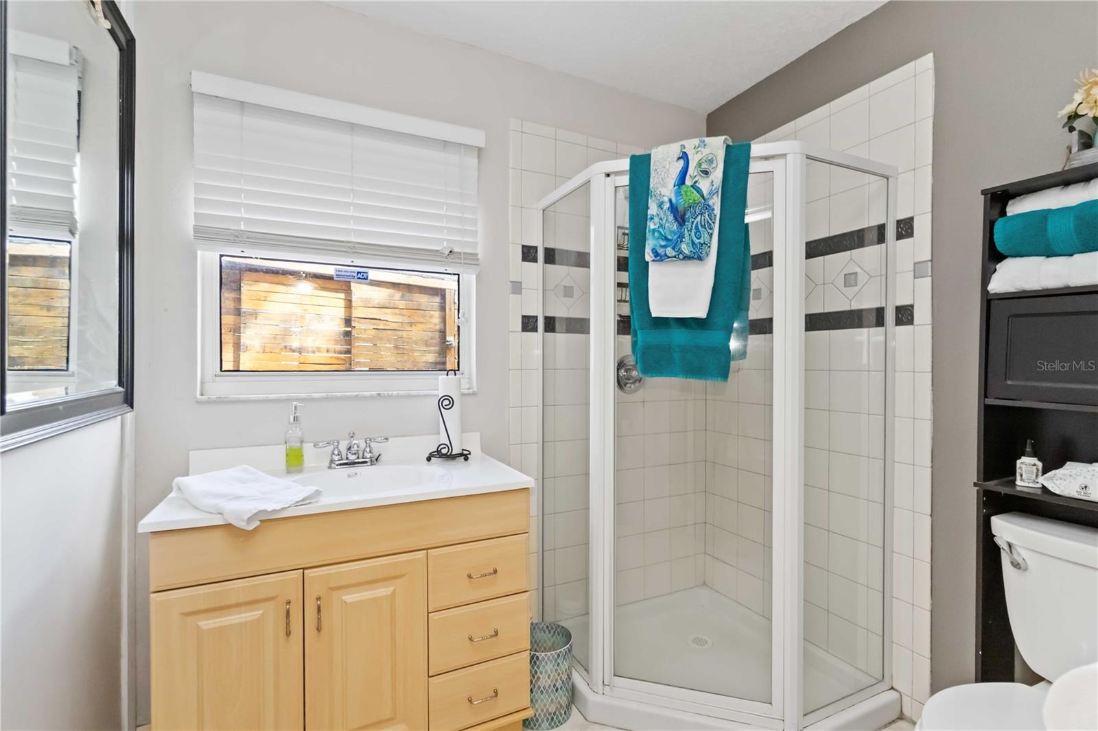 Image 39 of 70 For 4913 37th Street East