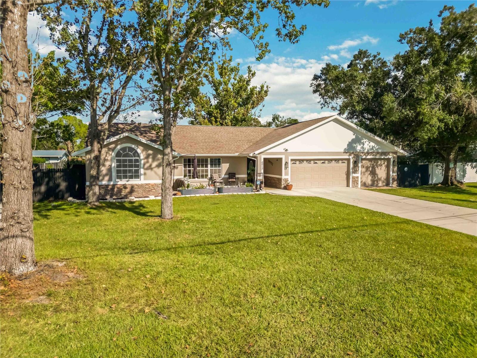 Image 54 of 70 For 4913 37th Street East
