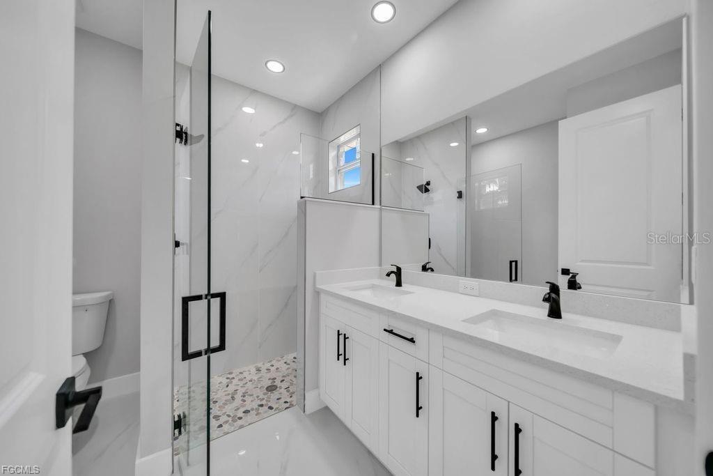 Image 10 of 38 For 2912 14th Street W