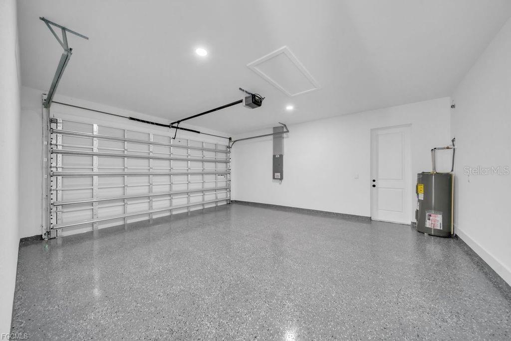 Image 26 of 38 For 2912 14th Street W