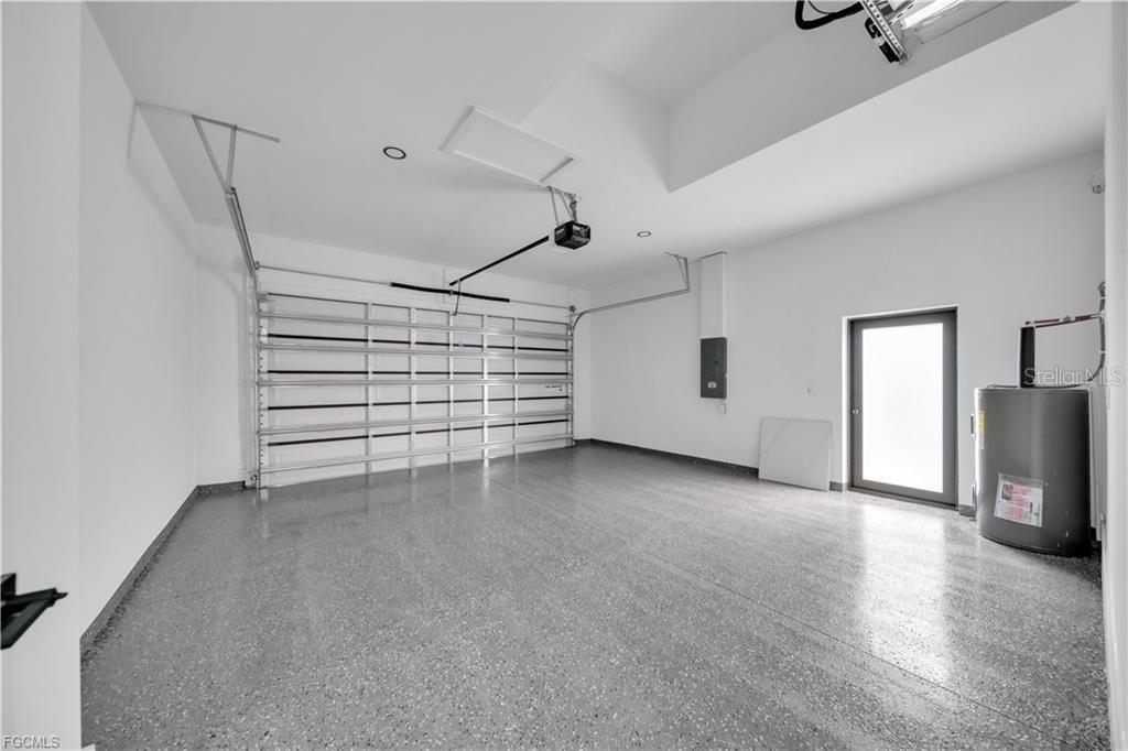 Image 31 of 44 For 2900 Bruce Avenue S