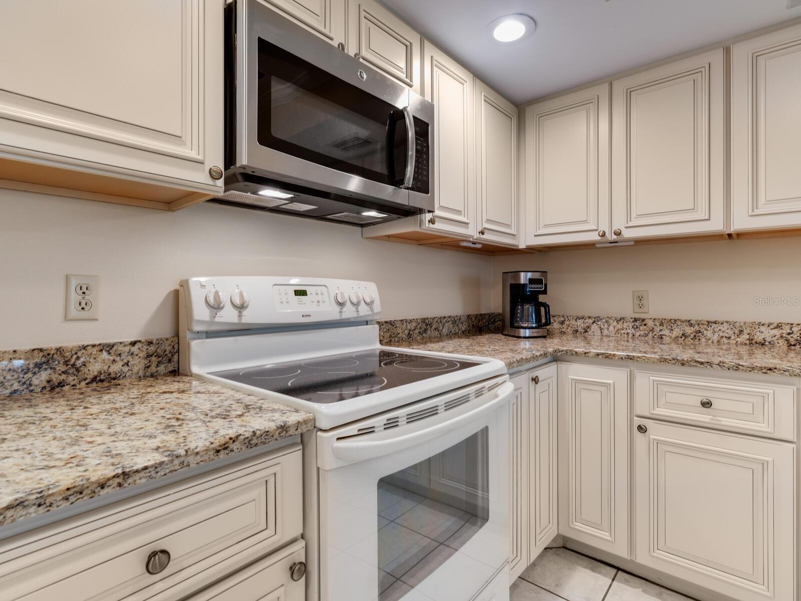 Image 8 of 30 For 3902 Mourning Dove Drive 235