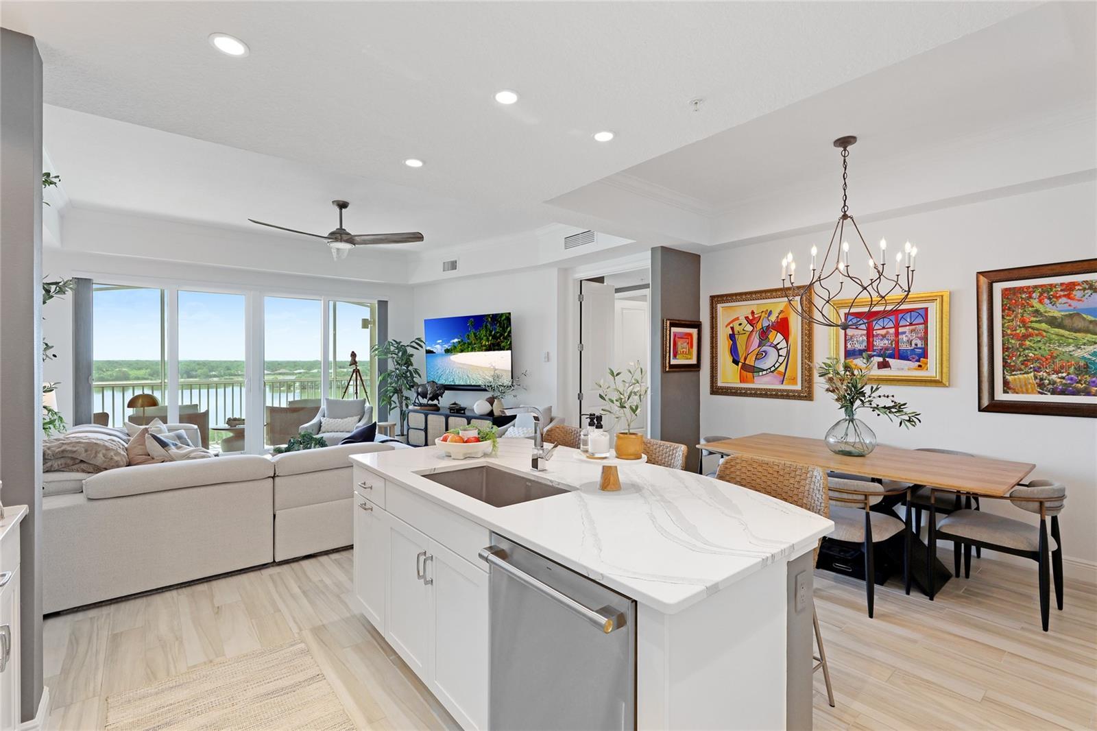 Image 11 of 55 For 10520 Boardwalk Loop 704