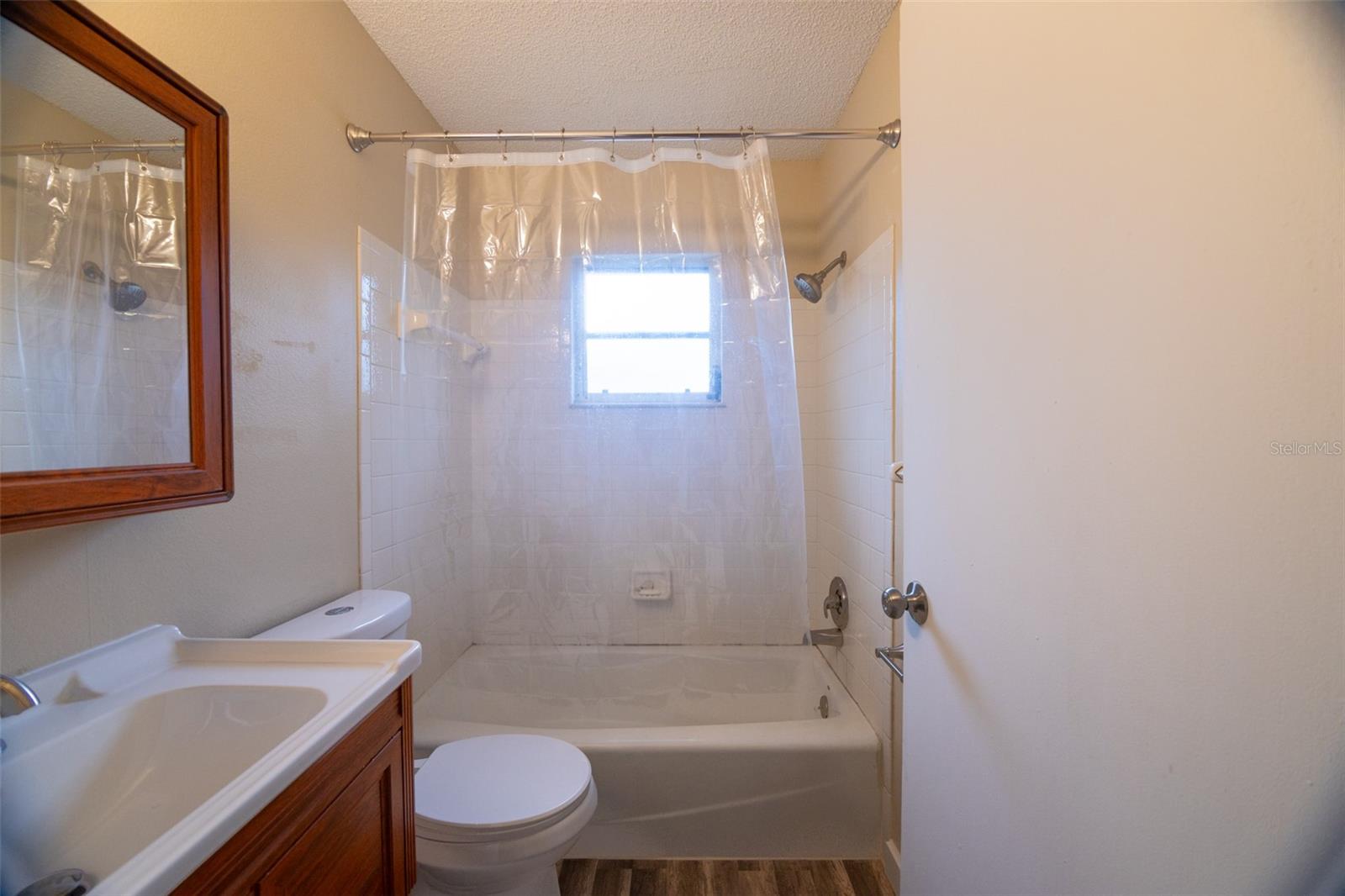 Image 19 of 42 For 4041 Annie Street