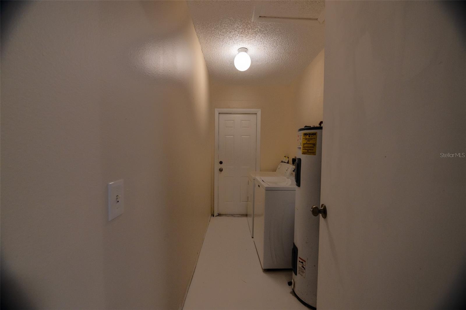 Image 36 of 42 For 4041 Annie Street