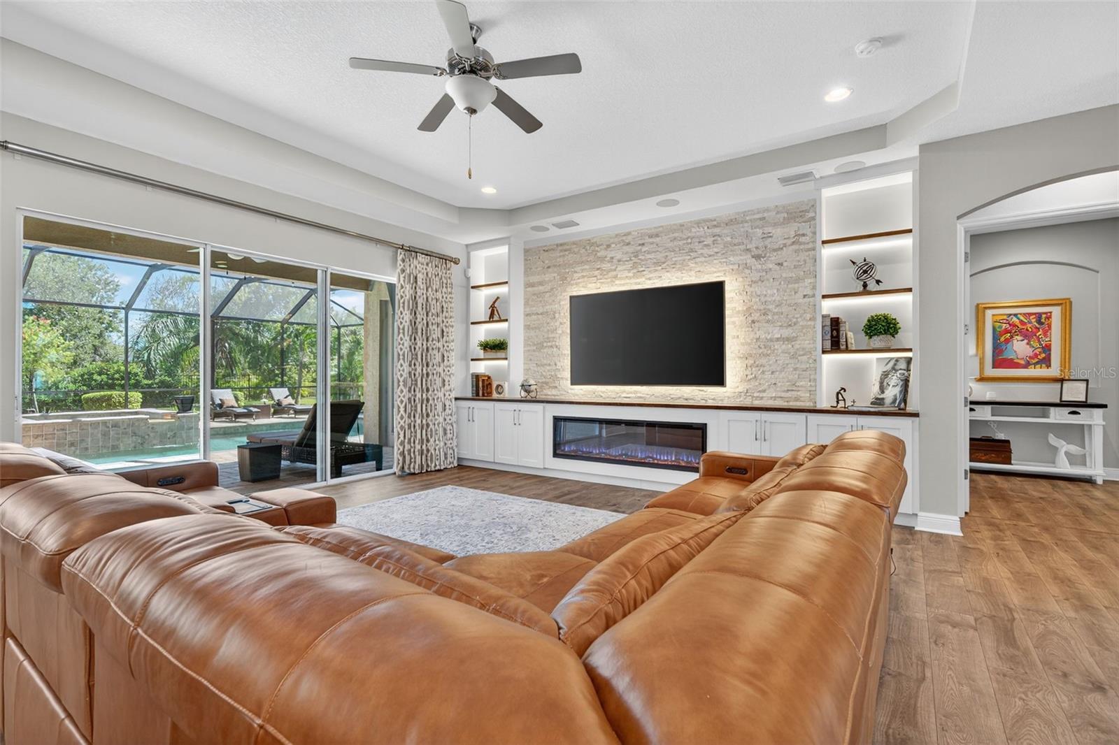 Image 18 of 85 For 507 167th Boulevard E