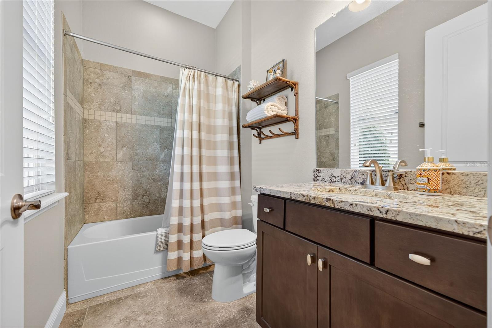 Image 46 of 85 For 507 167th Boulevard E