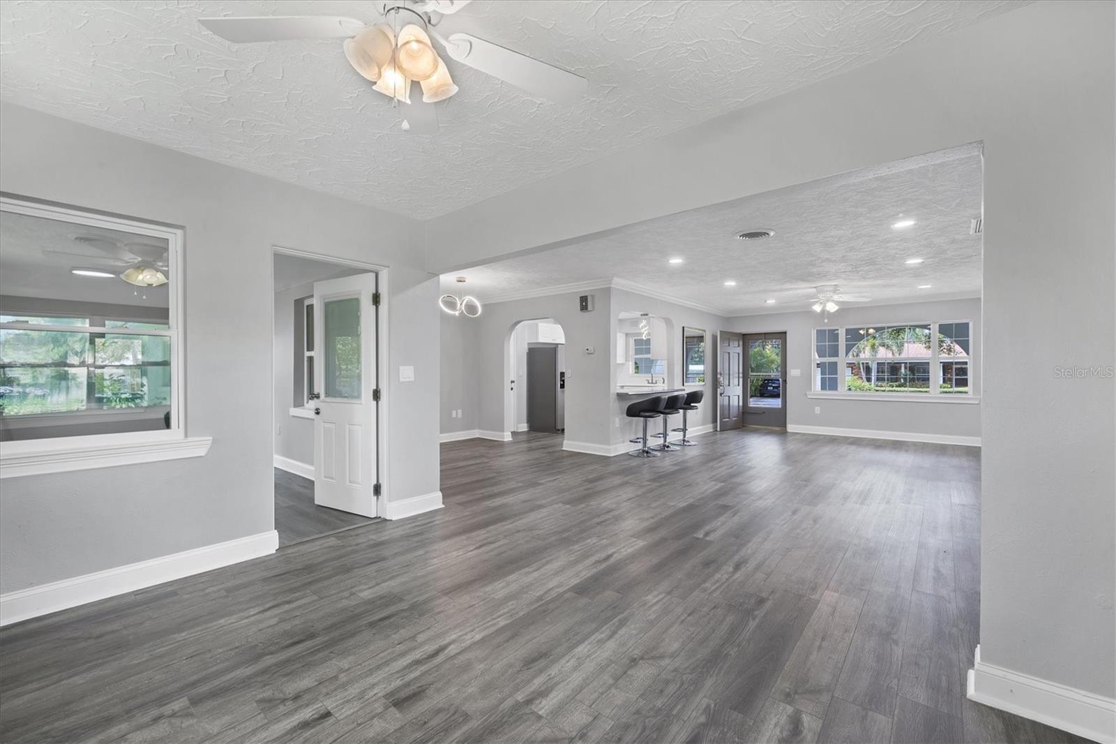 Image 20 of 47 For 2912 Pinecrest Way