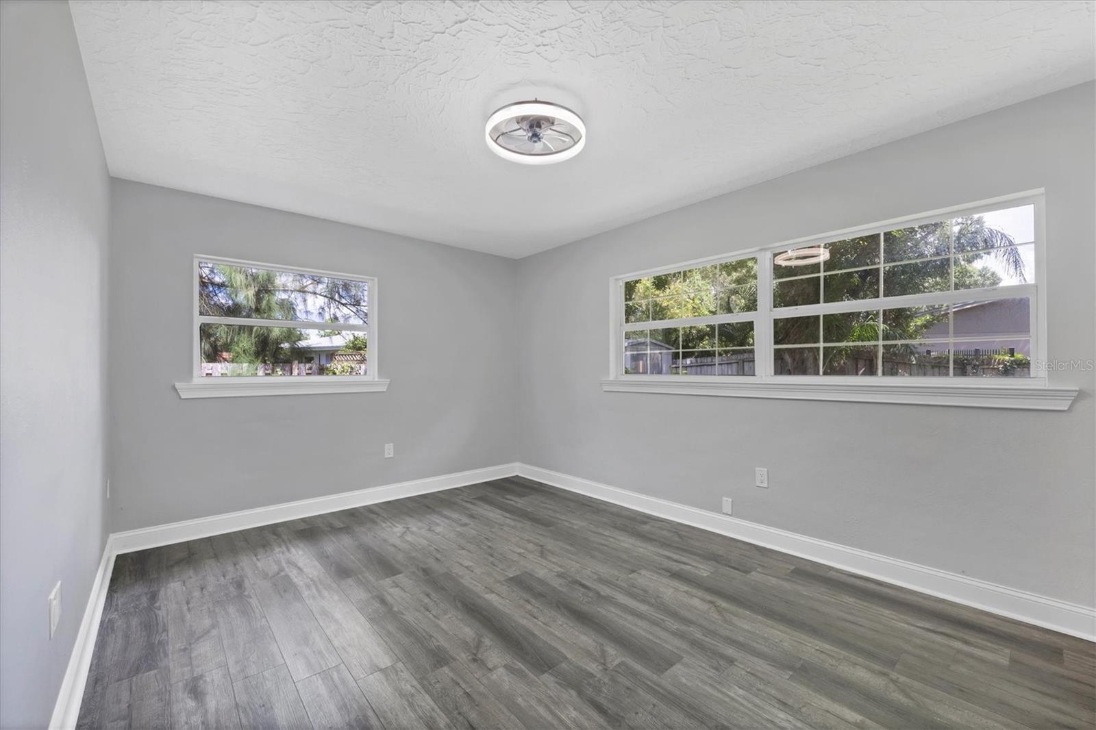 Image 22 of 47 For 2912 Pinecrest Way