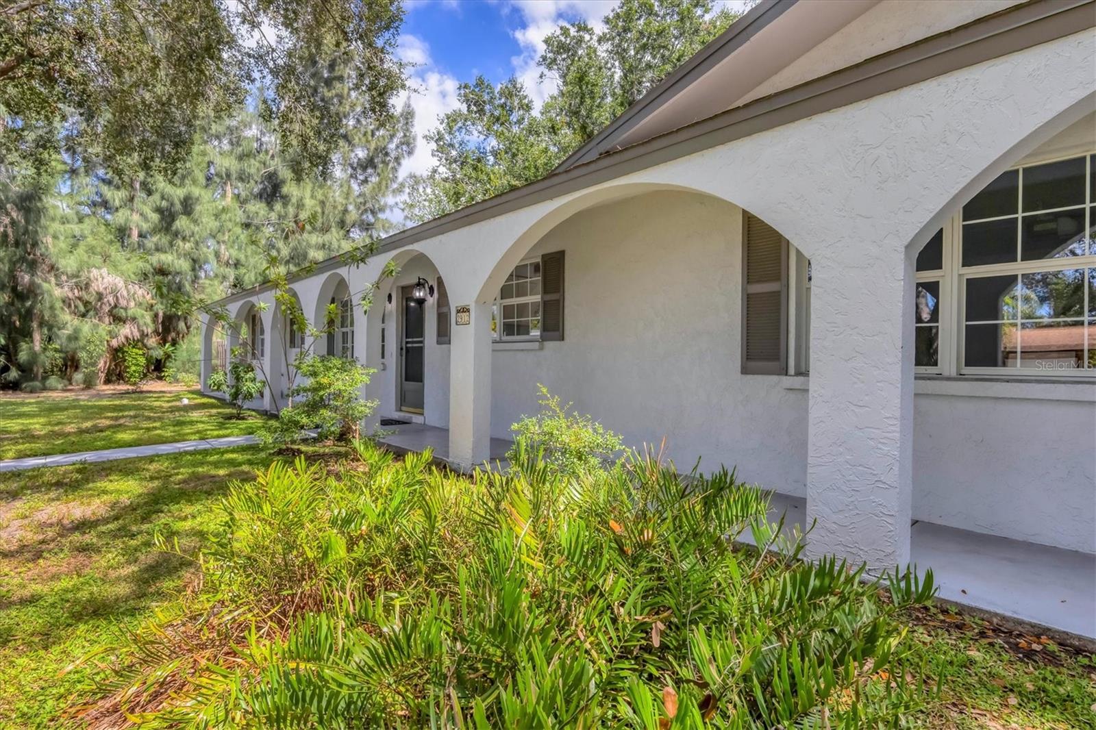 Image 7 of 47 For 2912 Pinecrest Way