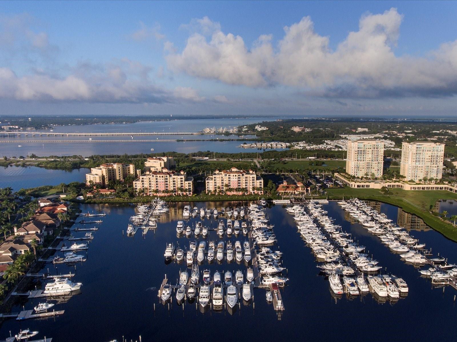 Image 25 of 59 For 102 Riviera Dunes Way S 77