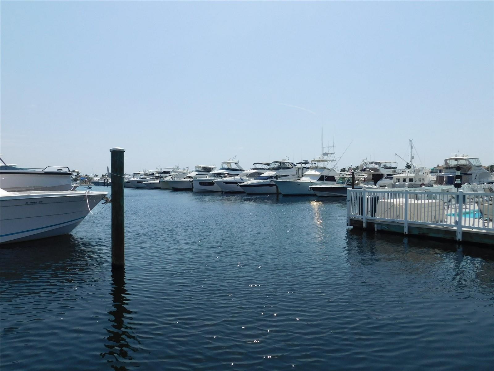 Image 53 of 59 For 102 Riviera Dunes Way S 77