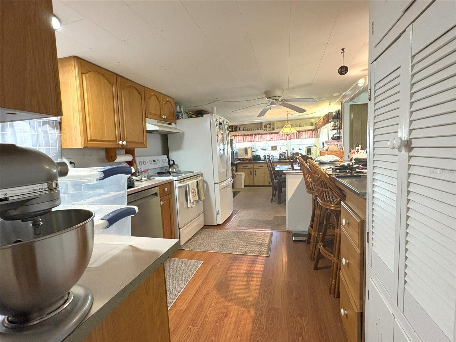 Image 11 of 17 For 905 51st Avenue Terrace W