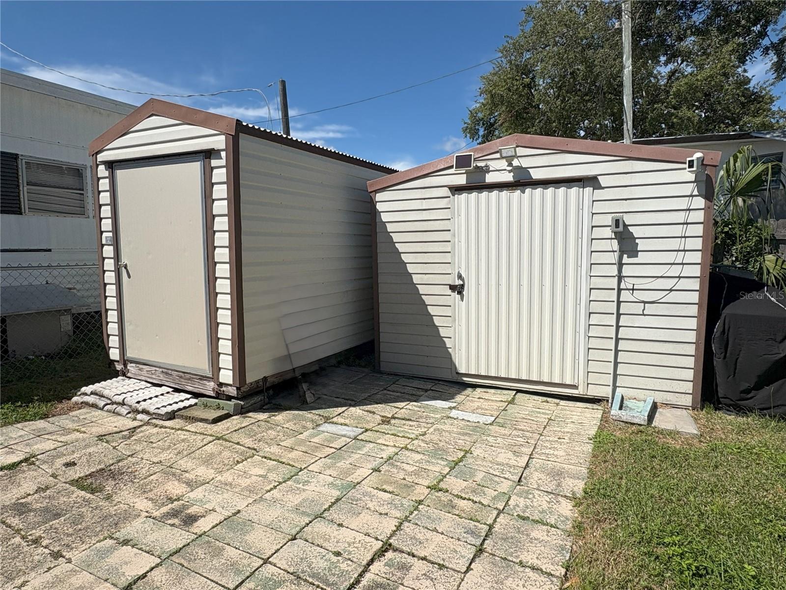 Image 14 of 17 For 905 51st Avenue Terrace W