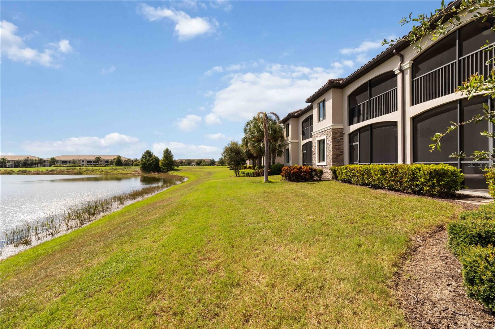 Image 23 of 42 For 5614 Palmer Circle 104
