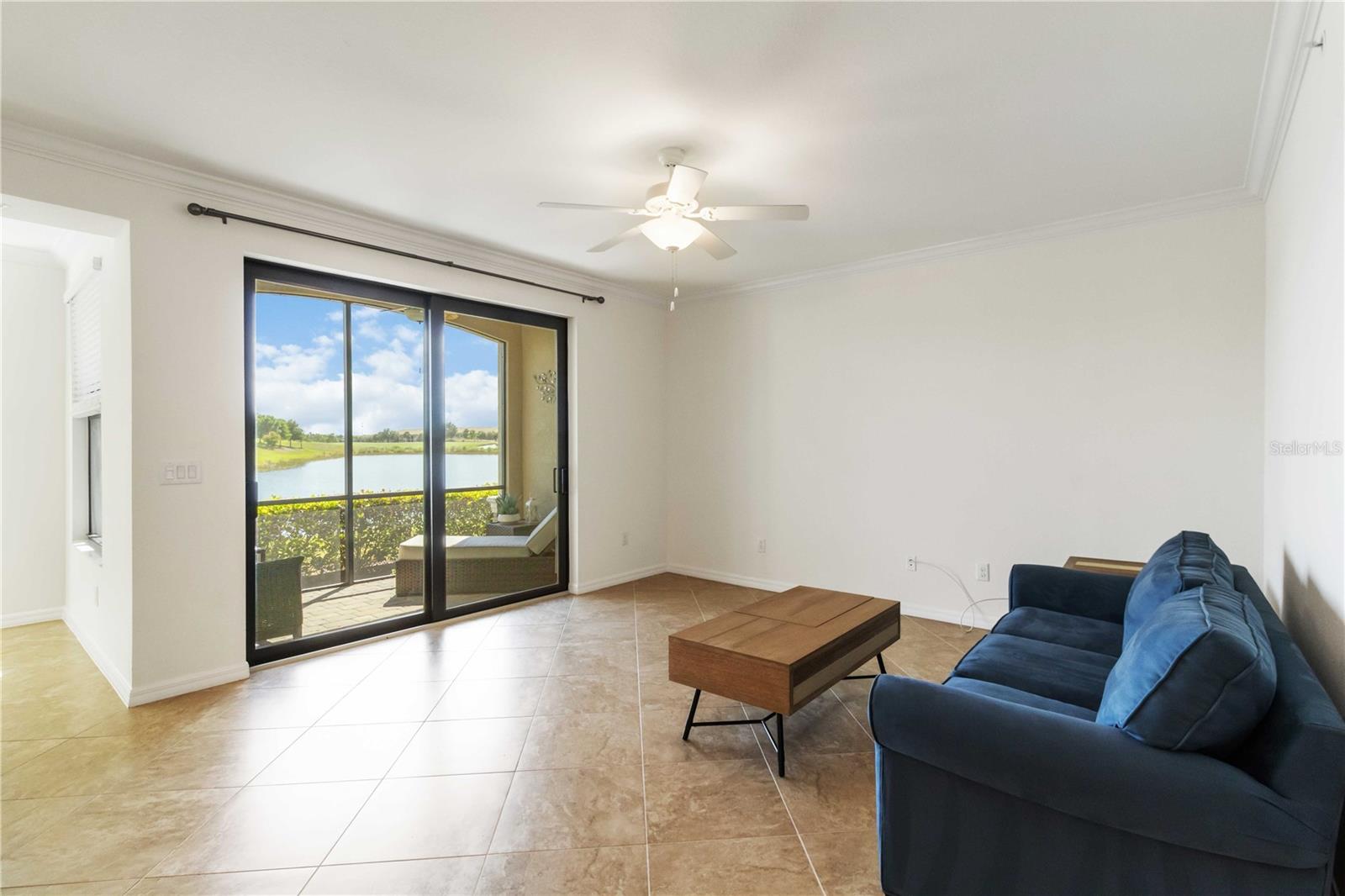 Image 5 of 42 For 5614 Palmer Circle 104