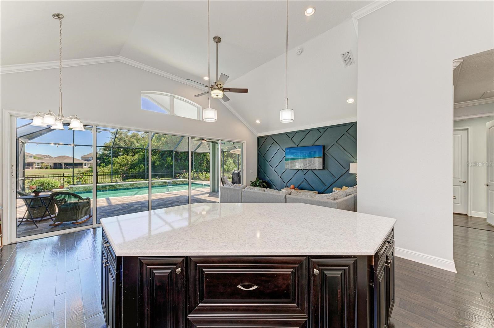 Image 18 of 65 For 5217 Horizon Cove