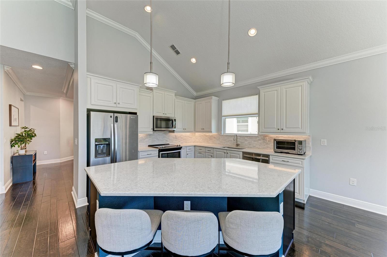 Image 3 of 65 For 5217 Horizon Cove