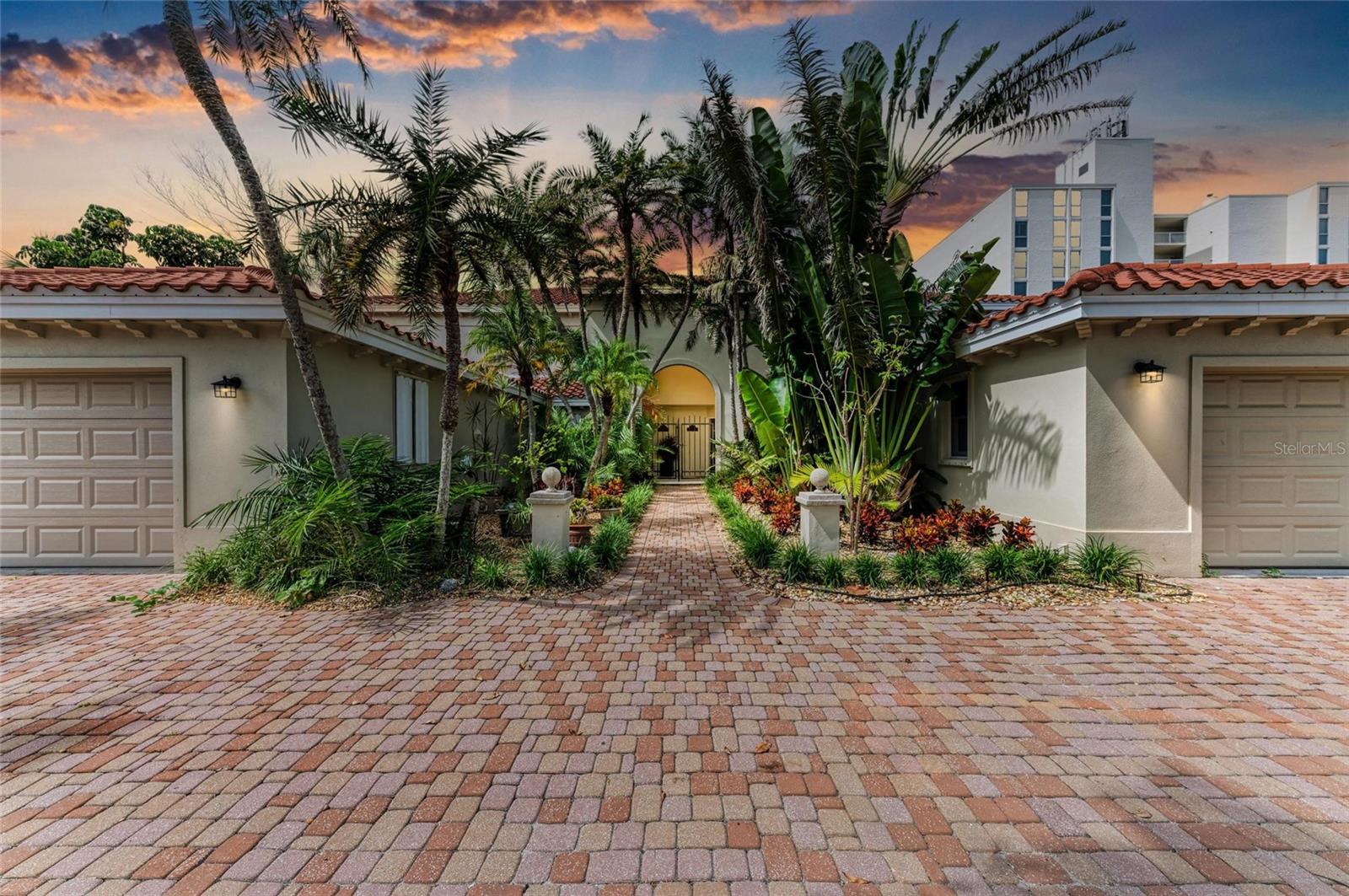 Image 10 of 82 For 4473 Gulf Of Mexico Drive 4473